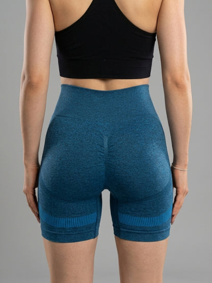 RUN WAY Push-Up Sport Shorts with Side Dots