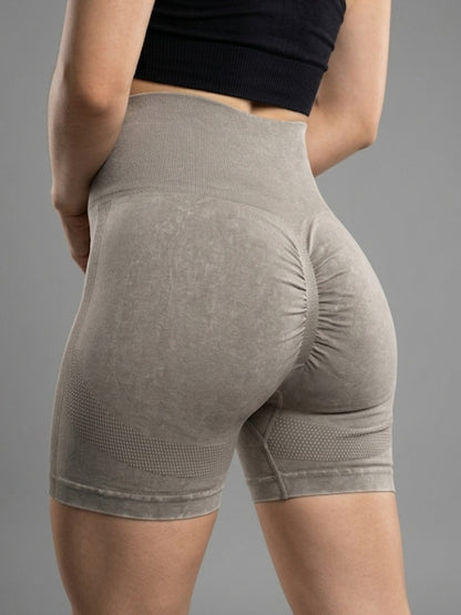 RUN WAY Side Stripe Push-Up Sports Shorts